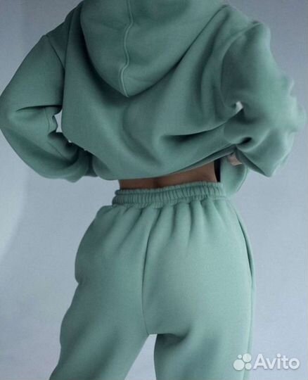 Пошив спортивных костюмов