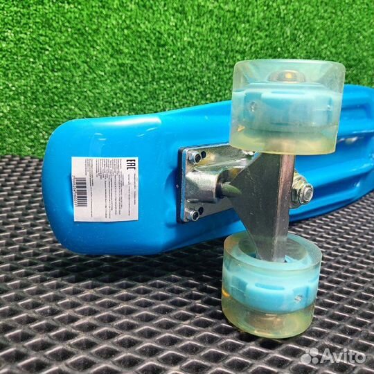 Пенниборд-скейт со светящимися колесами (до 60кг)