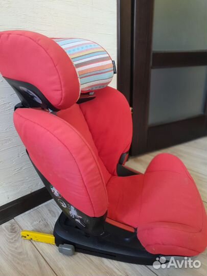 Детское автокресло 15 до 36 кг maxi cosi rodifix