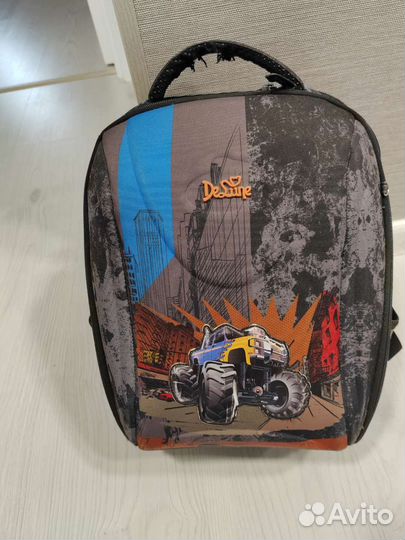 Школьный рюкзак De Lunе