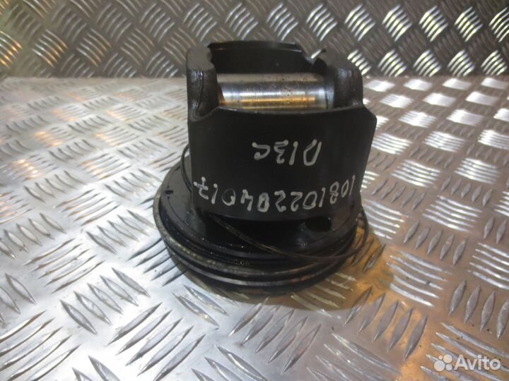 Поршень Volvo 21161901