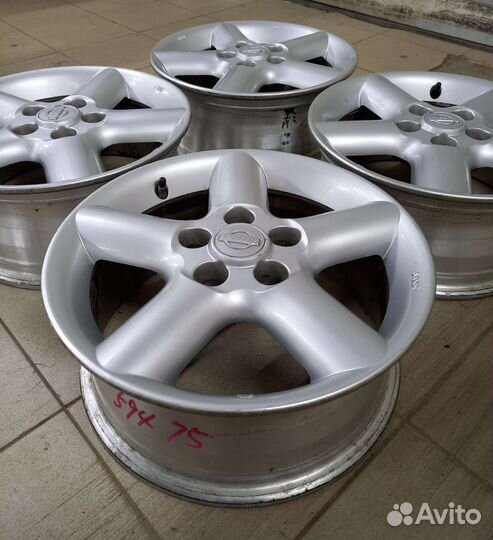 Оригинальные диски Nissan из Японии на 16