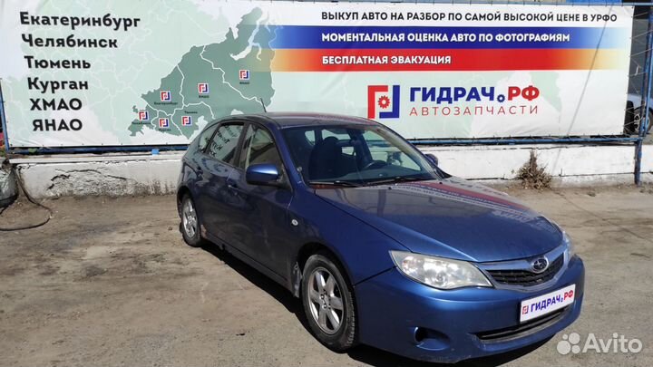 Стекло кузовное глухое правое Subaru Impreza (G12)