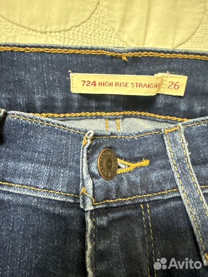 Джинсы женские levis