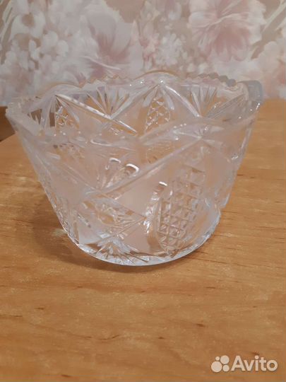 Хрустальные стаканы, фужеры, вазы