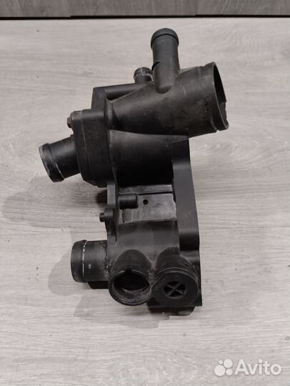 Корпус термостата VAG