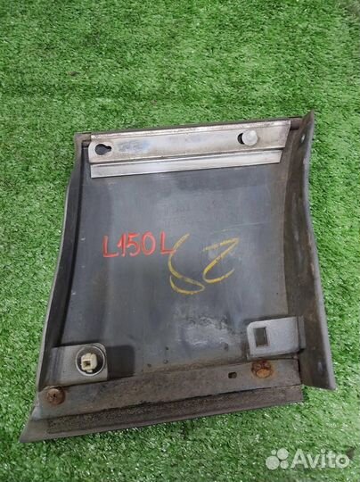 Накладка крыла переднего левого Lexus GS300 (S160