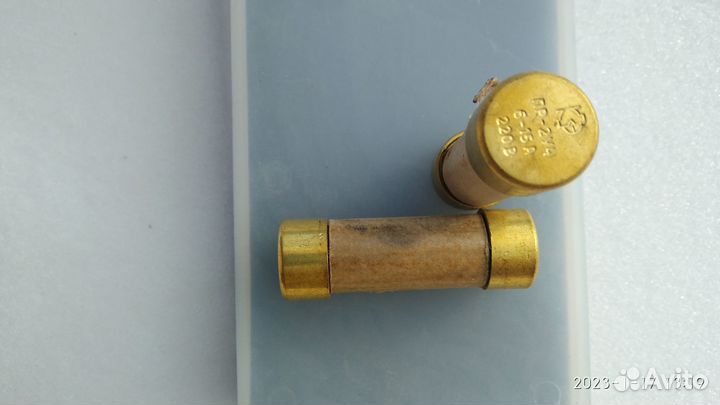 Предохранитель. Тиристор. Оптрон. Диод