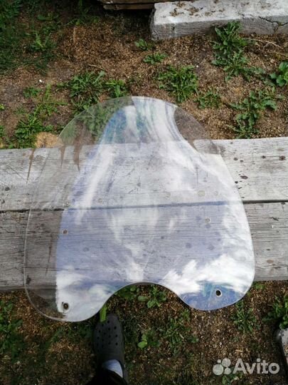 Ветровое стекло для мотоцикла