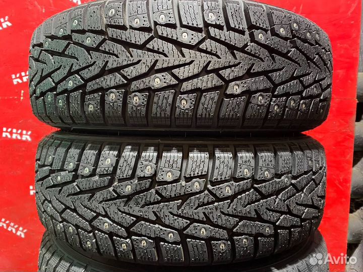 Ikone Nordman 7 175/65 R14 на болотных штампах ваз