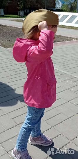 Ветровка для девочки