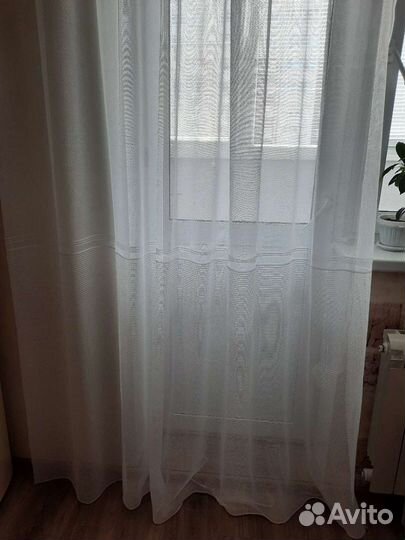 Вуаль новая на шторы 2 точи шир 2 м,выс 3м каждая