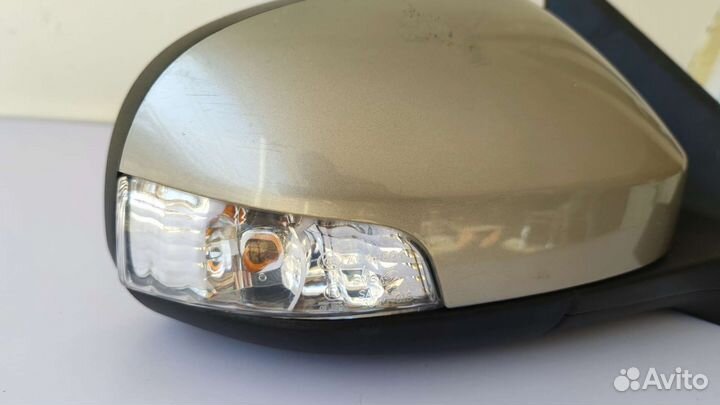 Зеркало правое на volvo S80 II