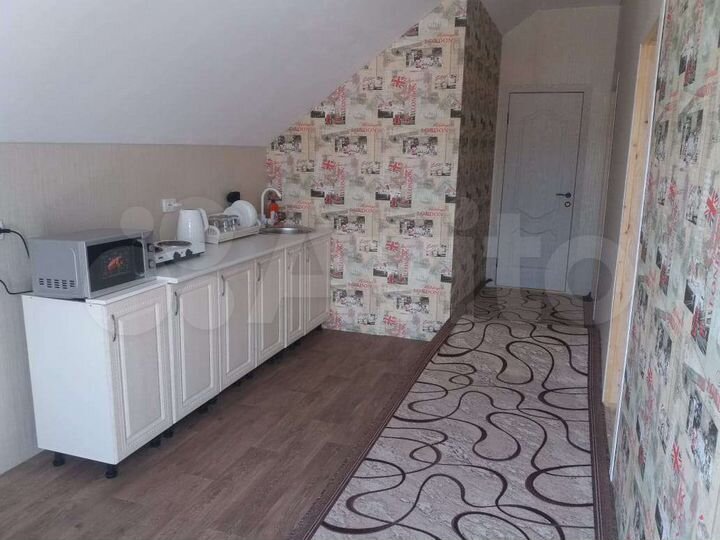 2-к. квартира, 80 м², 3/3 эт.