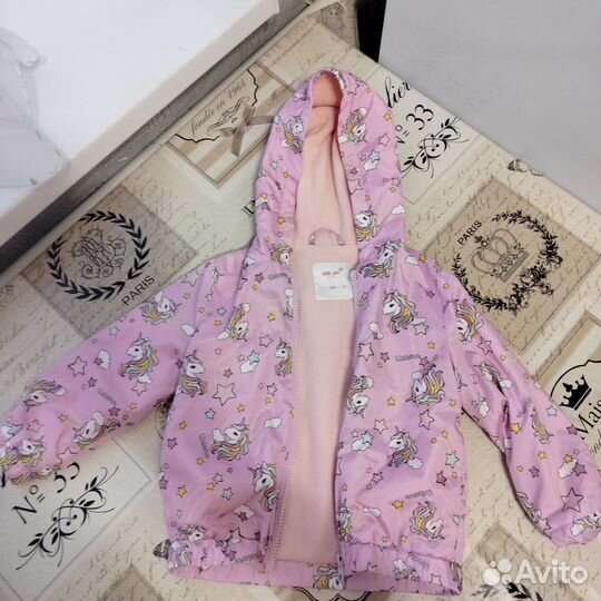 Ветровка для девочки