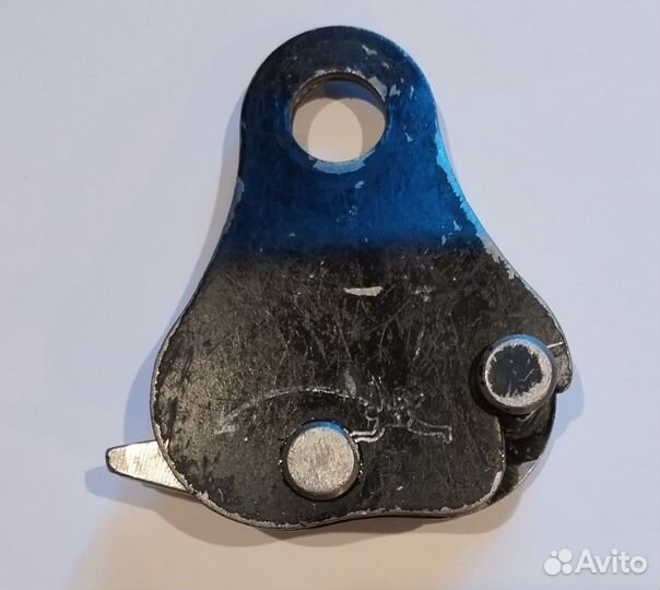 Зажим капля