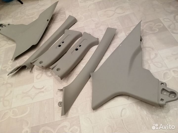 Обшивка стоек салона Renault Logan 2