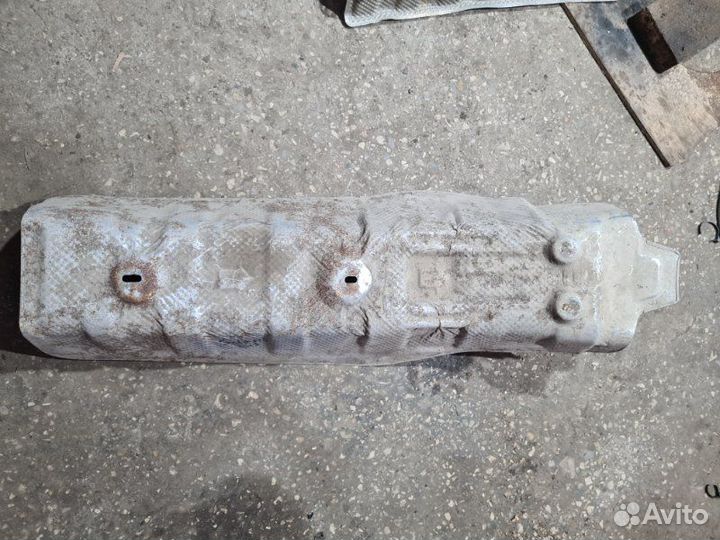 Тепловой экран Hyundai Solaris 2013