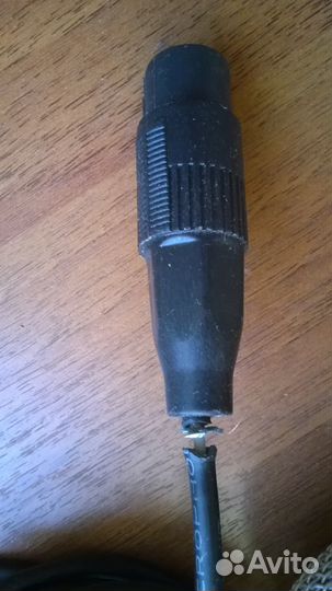 Микрофон BBK DM-998