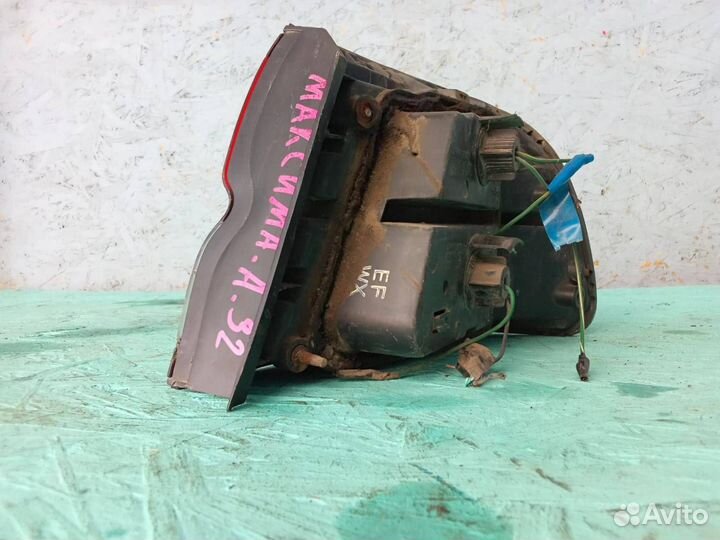 Задний левый фонарь Nissan Maxima A32