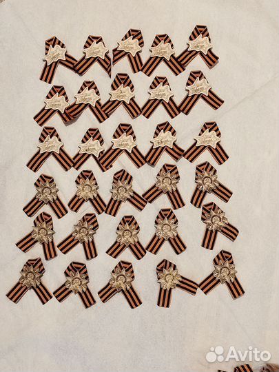 Георгиевская лента, брош на 9 мая, значек 9 мая