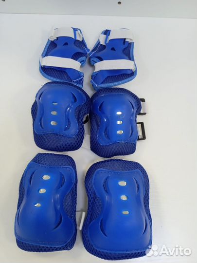Комплект защитный налокотники и наколенники(новый)
