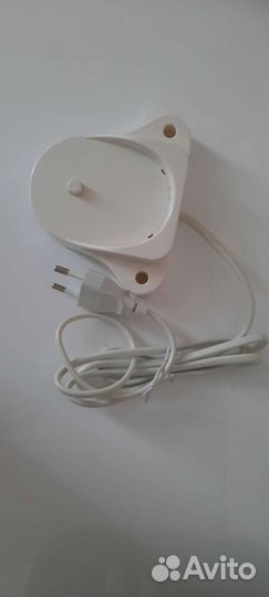 Зарядное устройство ирригатора B.Well