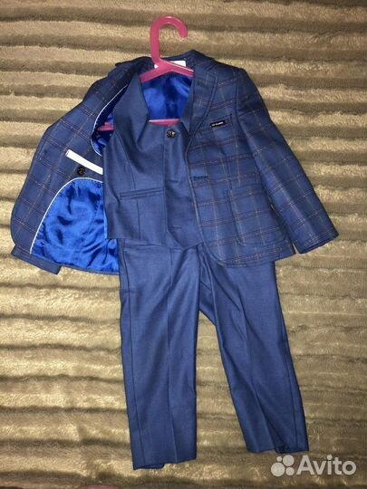 Костюм тройка на мальчика