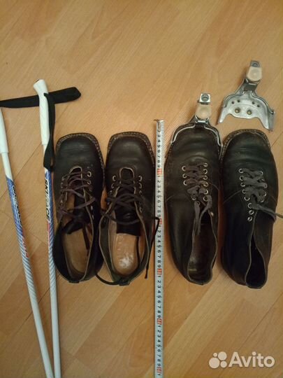 Лыжные ботинки, палки,лыжи