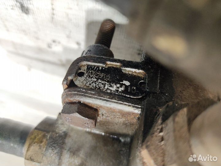 1313871 Клапан ускорительный