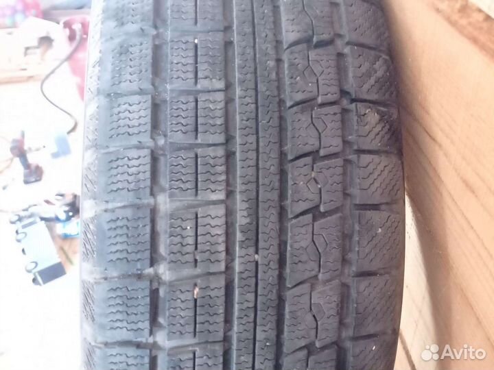 Toyo Tranpath MP4 215/65 R16
