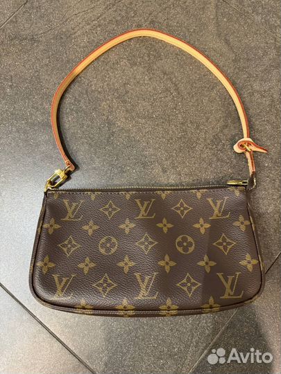 Сумка Louis Vuitton pochette оригинал