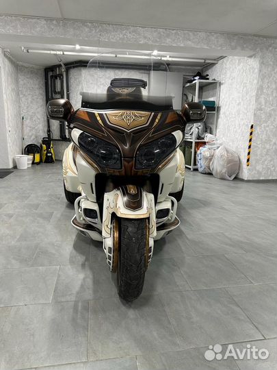 Трицикл Honda GoldWing 1800