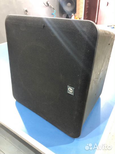 Активный subwoofer