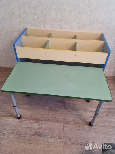 Модуль для игрушек и книг