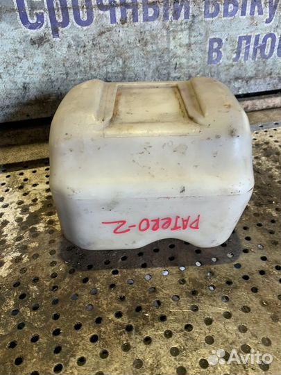 Бачок расширительный Mitsubishi Pajero 2