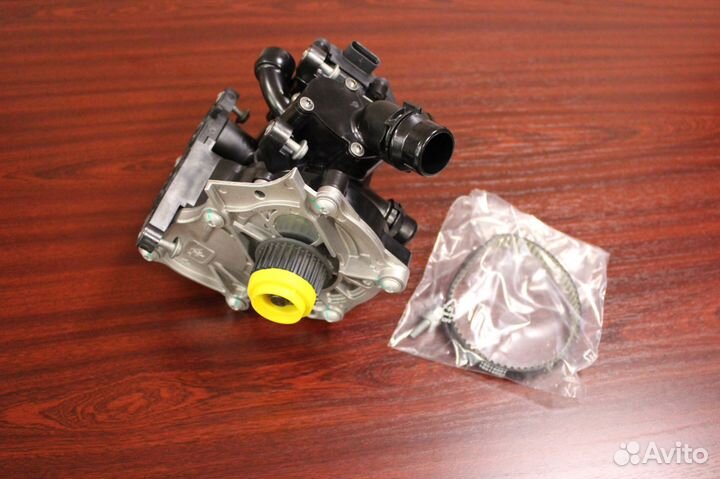 Термостат +помпа Skoda Volkswagen Audi 1.8/2.0 TSI