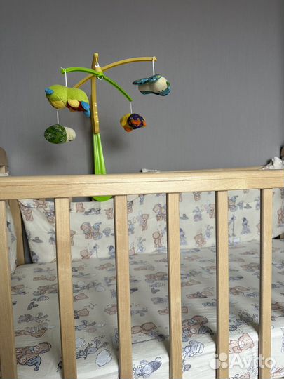 Детская кроватка