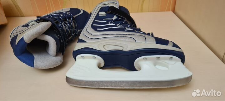 Коньки фигурные детские 34 EUR размер