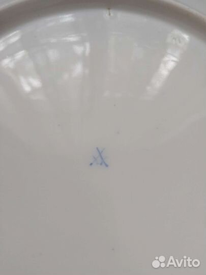 Тарелка Мейсен. Трещин и сколов нет