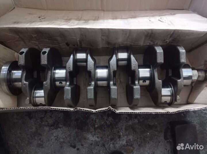 Коленвал vesta 1.8