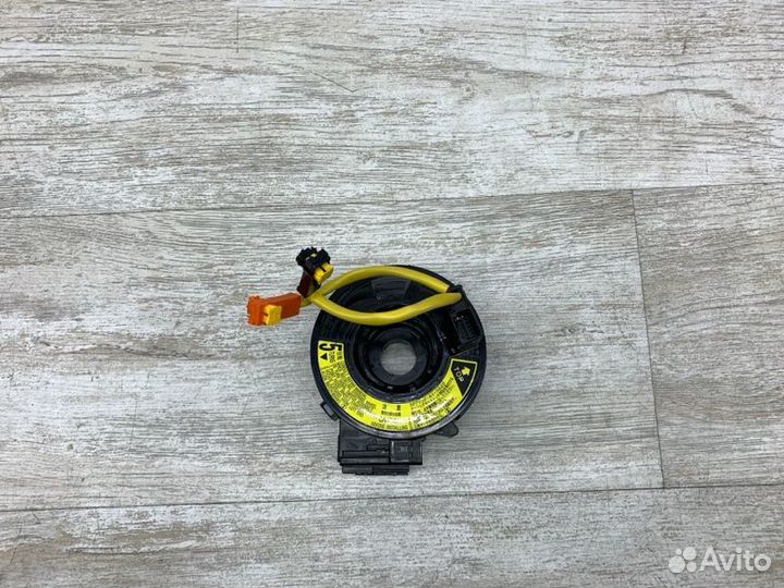 Шлейф руля Toyota Avensis универсал 2adftv 2007