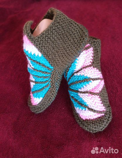 Домашние тапочки вязаные