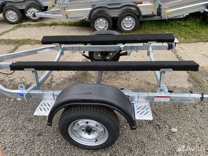 Прицеп для перевозки лодки до 4.5 м (Спутник Аква)