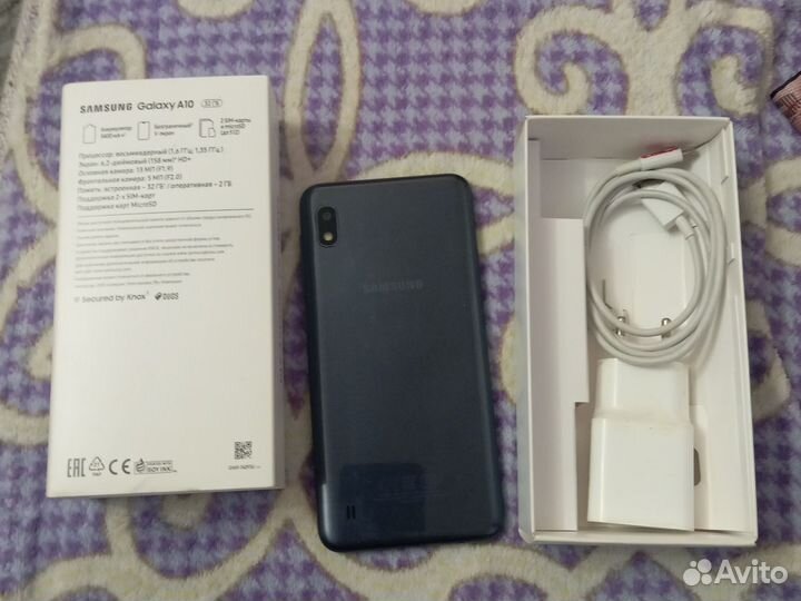 Samsung Galaxy A10, 2/32 ГБ