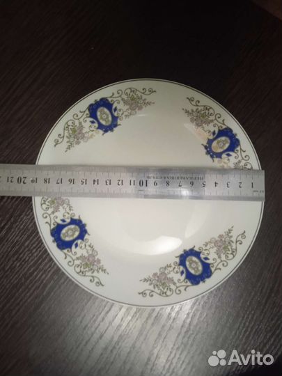 Набор тарелок новый