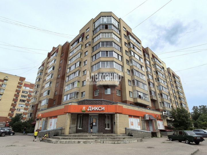 3-к. квартира, 82,5 м², 1/9 эт.