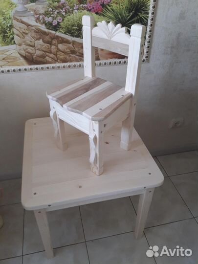 Комплект Детский стул и стол. Новые