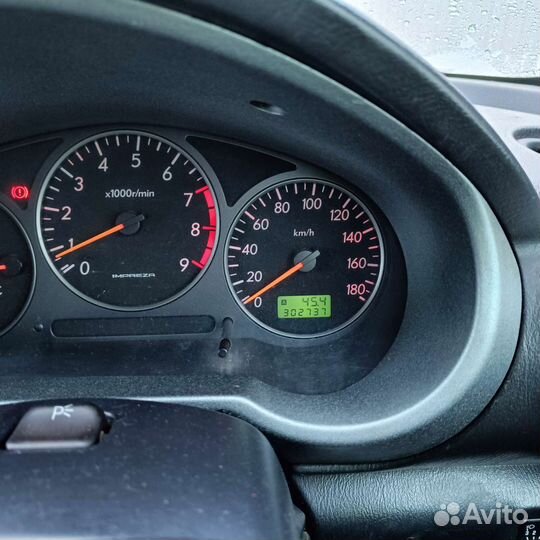 Приборная панель subaru impreza gd