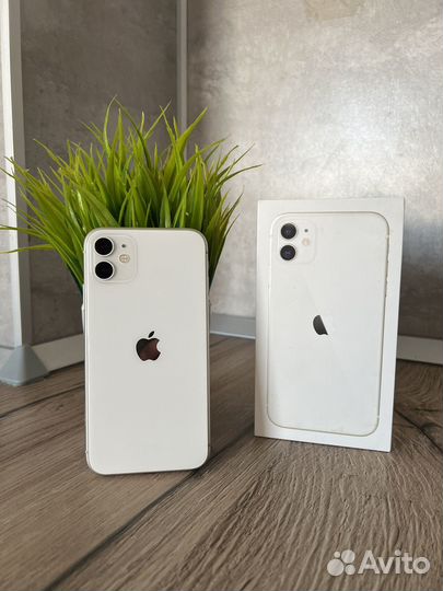 iPhone 11, 64 ГБ